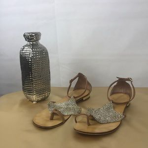 Lora Cruz Sandals